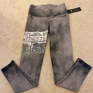 Venor women’s Gray workout Leggings with Graphic Print